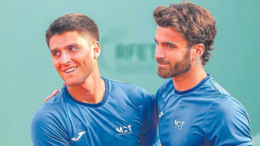 El Real Murcia Club de Tenis vence en su primer partido del Campeonato de España