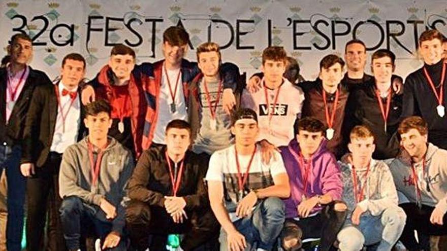 El guardó de millor equip va recaure en el juvenil del CE Sallent de futbol