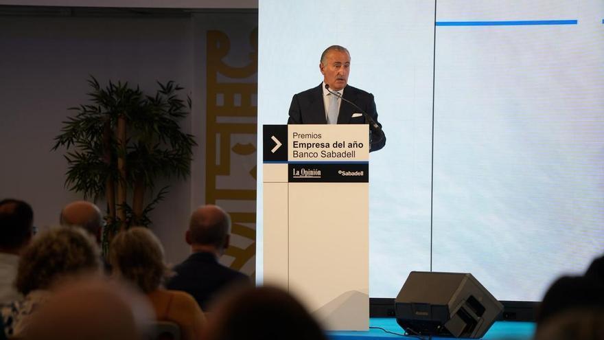 Pablo Junceda, director general adjunto de Banco Sabadell, presume en Zamora de una Castilla y León "que no espera el futuro sino que lo construye"
