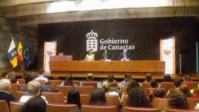 Ganadoras en Canarias del concurso escolar '¿Qué es un rey para ti?'