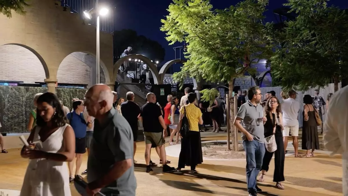 Desalojan el auditorio de Jazz San Javier, pero la música continúa en el exterior