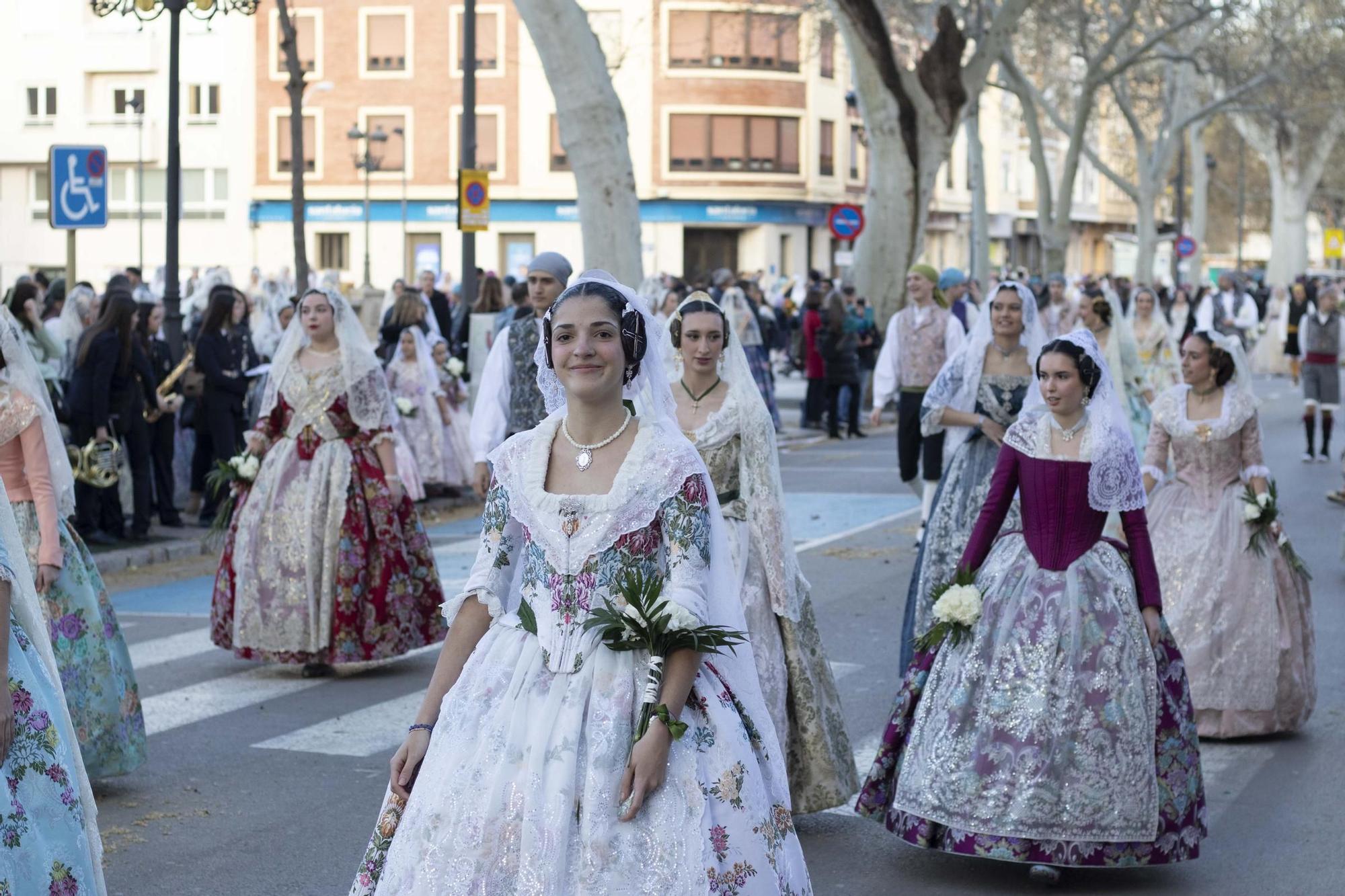 Búscate en la multitudinaria Ofrenda del sábado 22 de marzo en Xàtiva