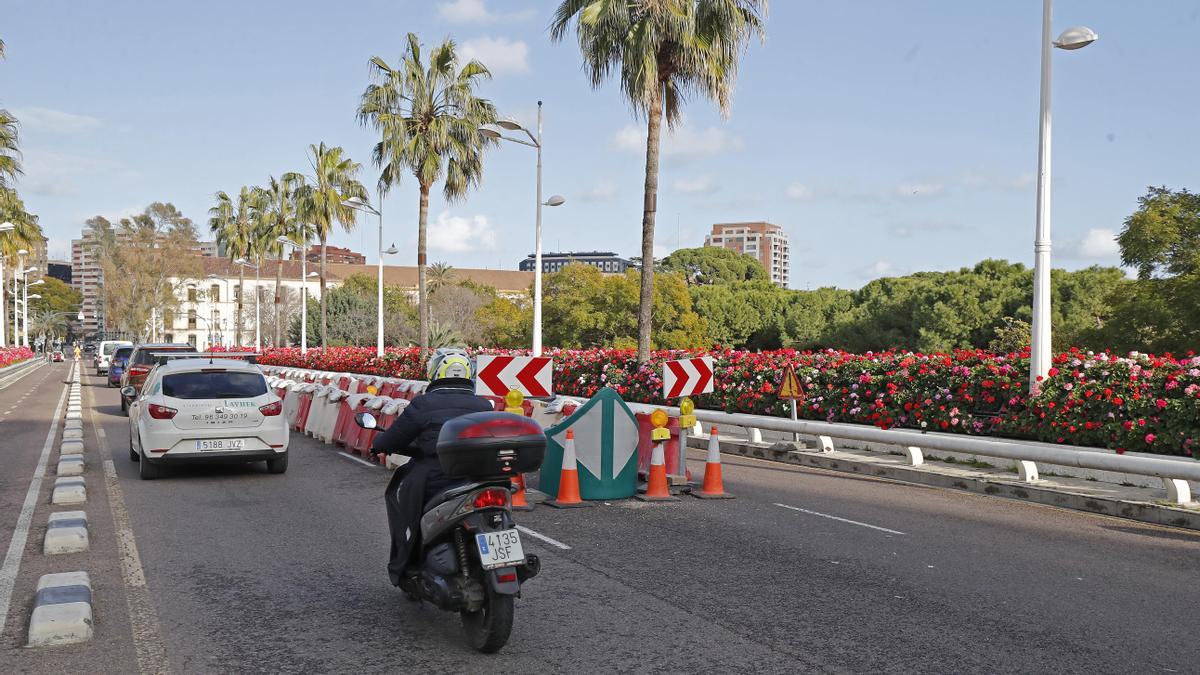 Valencia | El Puente de las Flores no se cerrará hasta después de Fallas