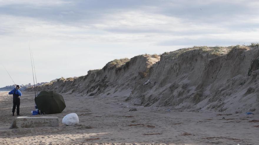 Una playa cercana a Mareny de Barraquetes.