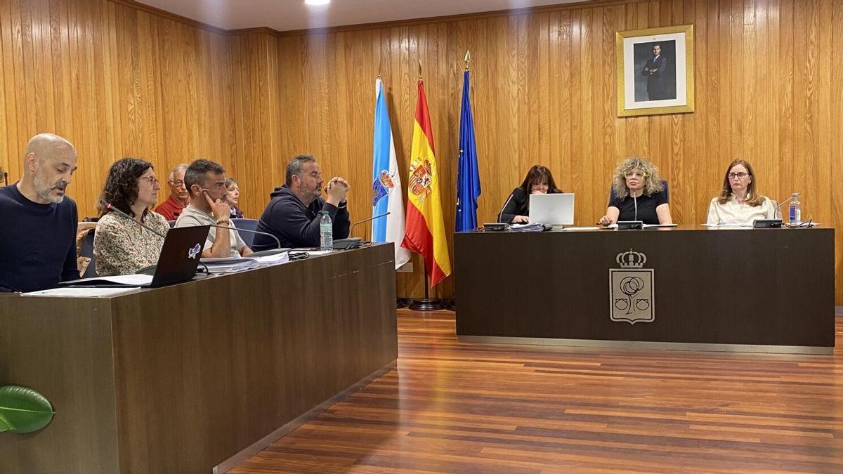 Pleno de Cambre en la sesión de abril.
