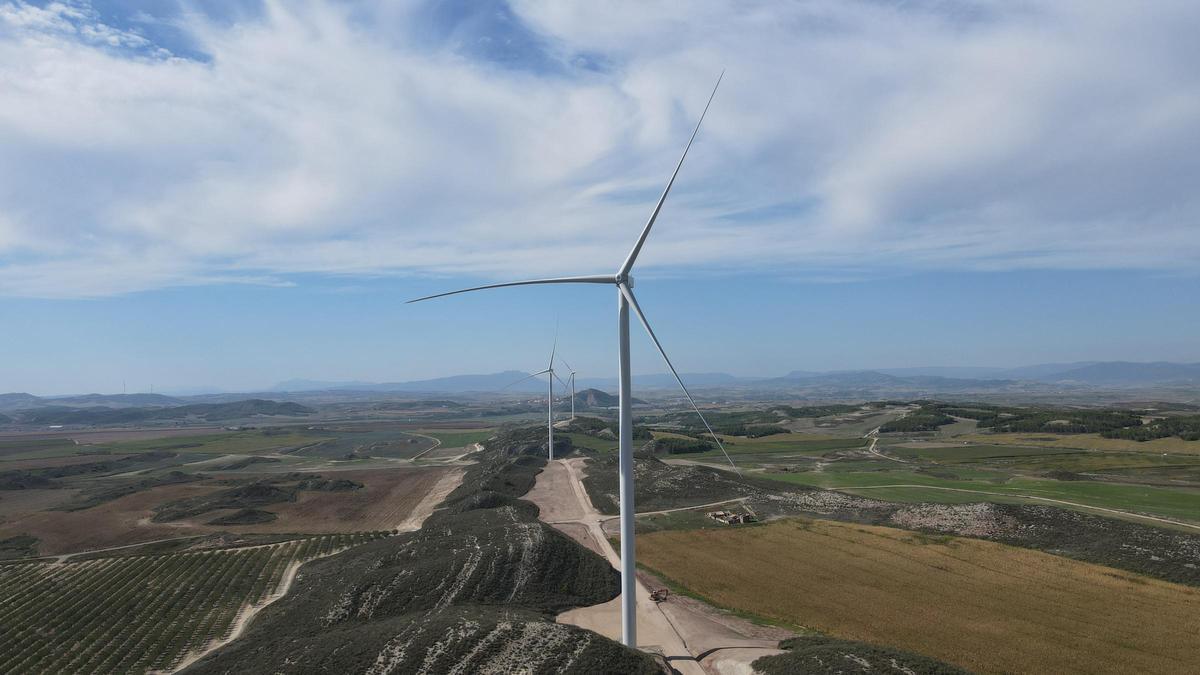bp y Finerge firman su primer PPA eólico en España.