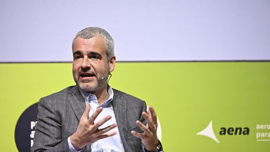 Aena reitera que es "imposible" ceder la gestión de sus aeropuertos y avala el acuerdo de "cooperación" en el País Vasco