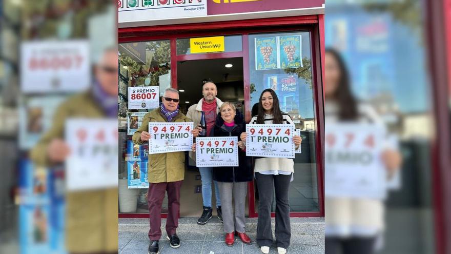 Las &#039;Uvas de la Suerte&#039; de Almendralejo celebra haber repartido el primer premio de la Lotería del Niño