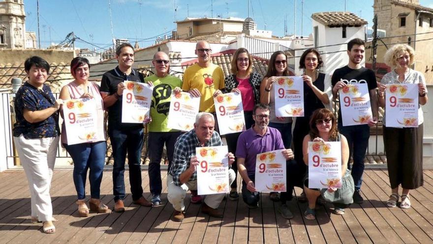 Los representantes de las entidades organizadoras de la manifestación.