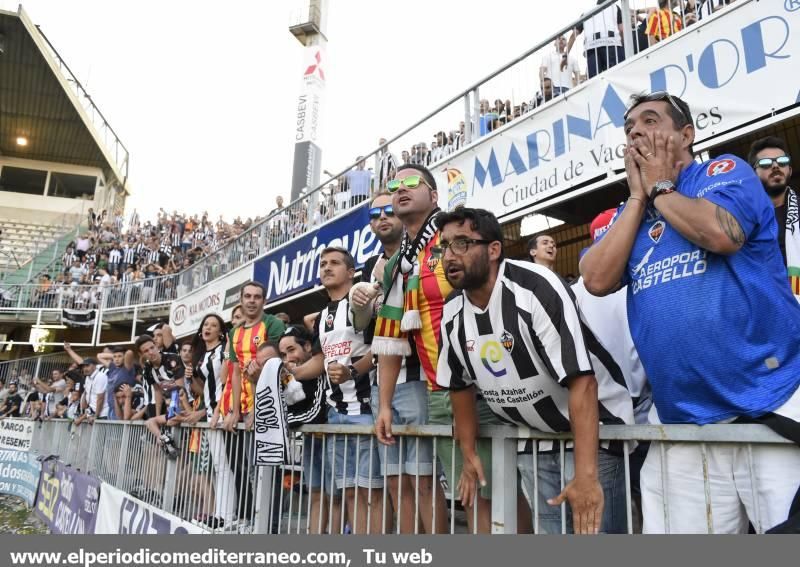 La afición del CD Castellón llena Castalia