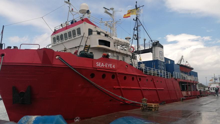 El &#039;Sea-Eye 4&#039; atraca en Burriana y se prepara para su primera misión de rescate