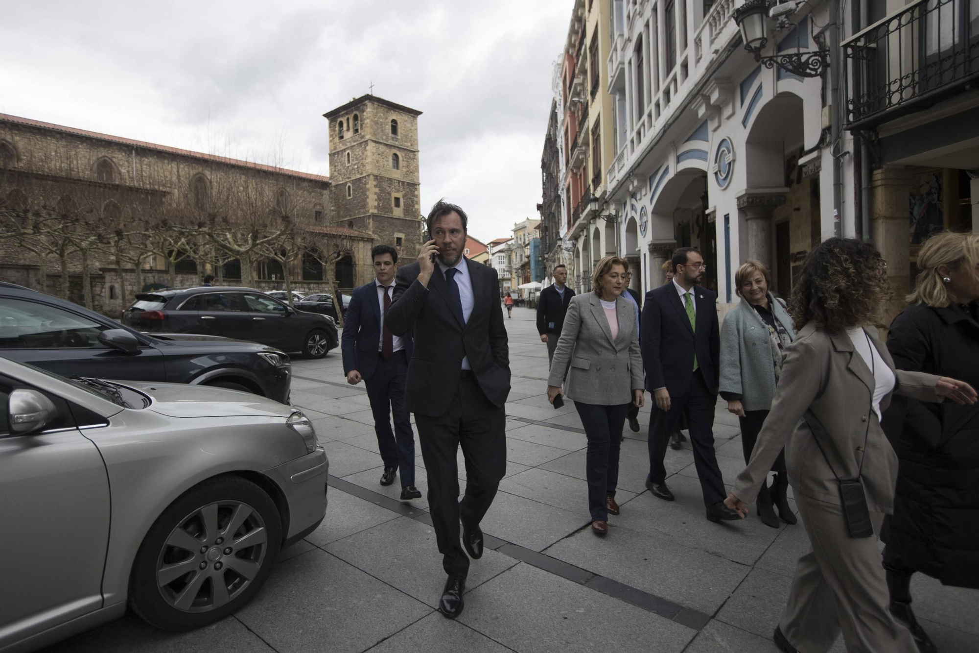 EN IMÁGENES: Así ha sido la visita a Avilés de Óscar Puente, ministro de Transportes y Movilidad Sostenible