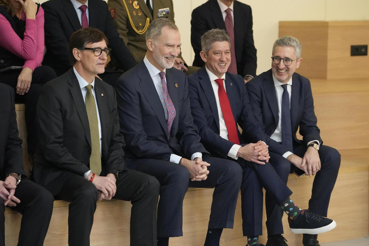 El rey Felipe VI visita LHospitalet