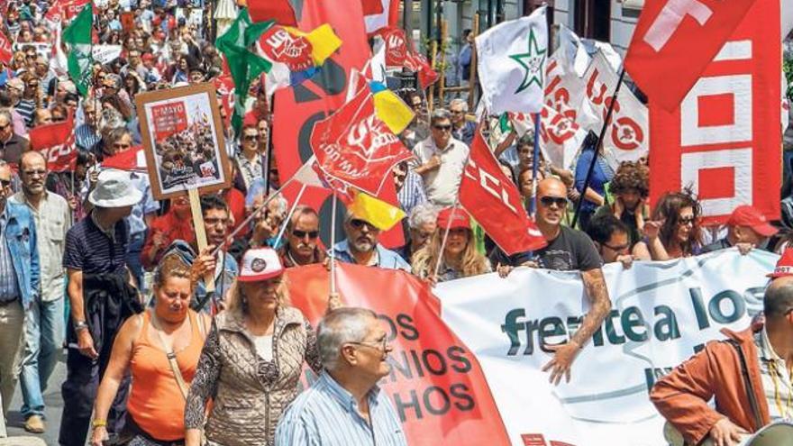 Imagen de la manifestación unitaria de ayer con motivo del Primero de Mayo en la capital grancanaria.