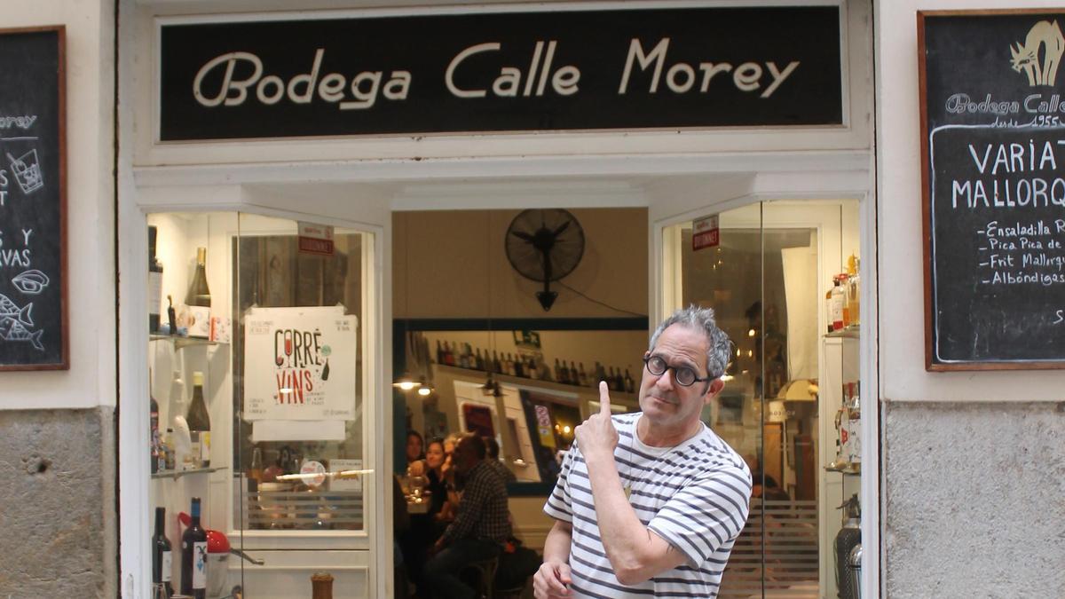 Octavio Caballero en la Bodega Morey