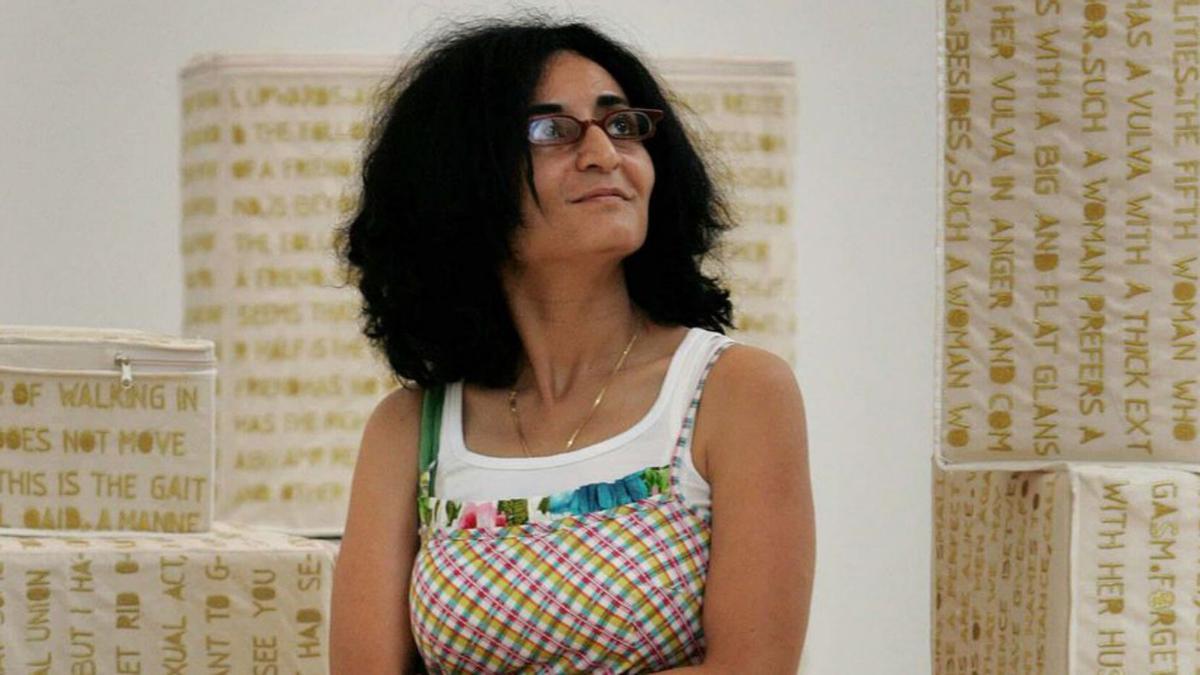 La artista Ghada Amer en el IVAM (Valencia). | KAI FÖRSTERLING