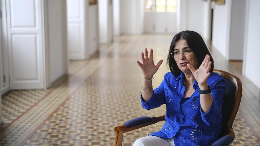 Carolina Darias: «En el tiempo que llevo como alcaldesa se han producido dos vertidos en la bahía que nos han puesto en alerta»