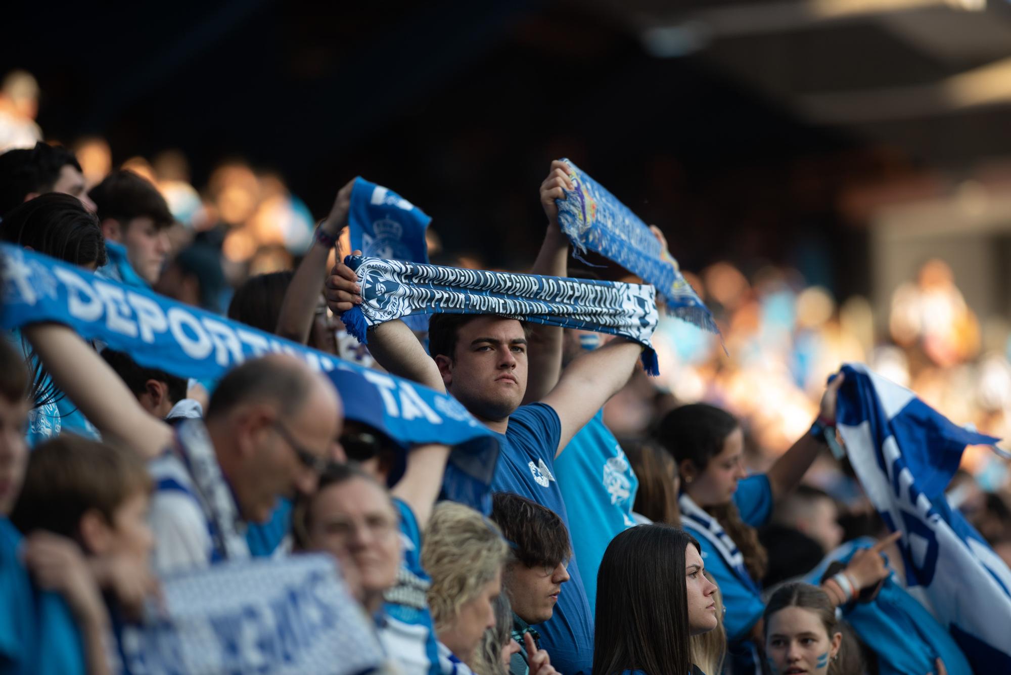 A Coruña marca en Riazor la mejor entrada en la historia de Primera RFEF con 28.828 espectadores