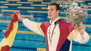 Martín López Zubero, con su primera y única medalla de oro olímpica