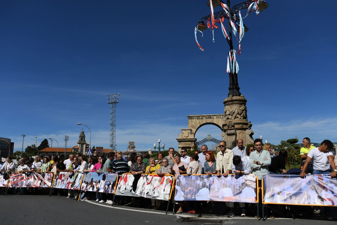 La Danza de Espadas de Marín rompe con dos años de pandemia