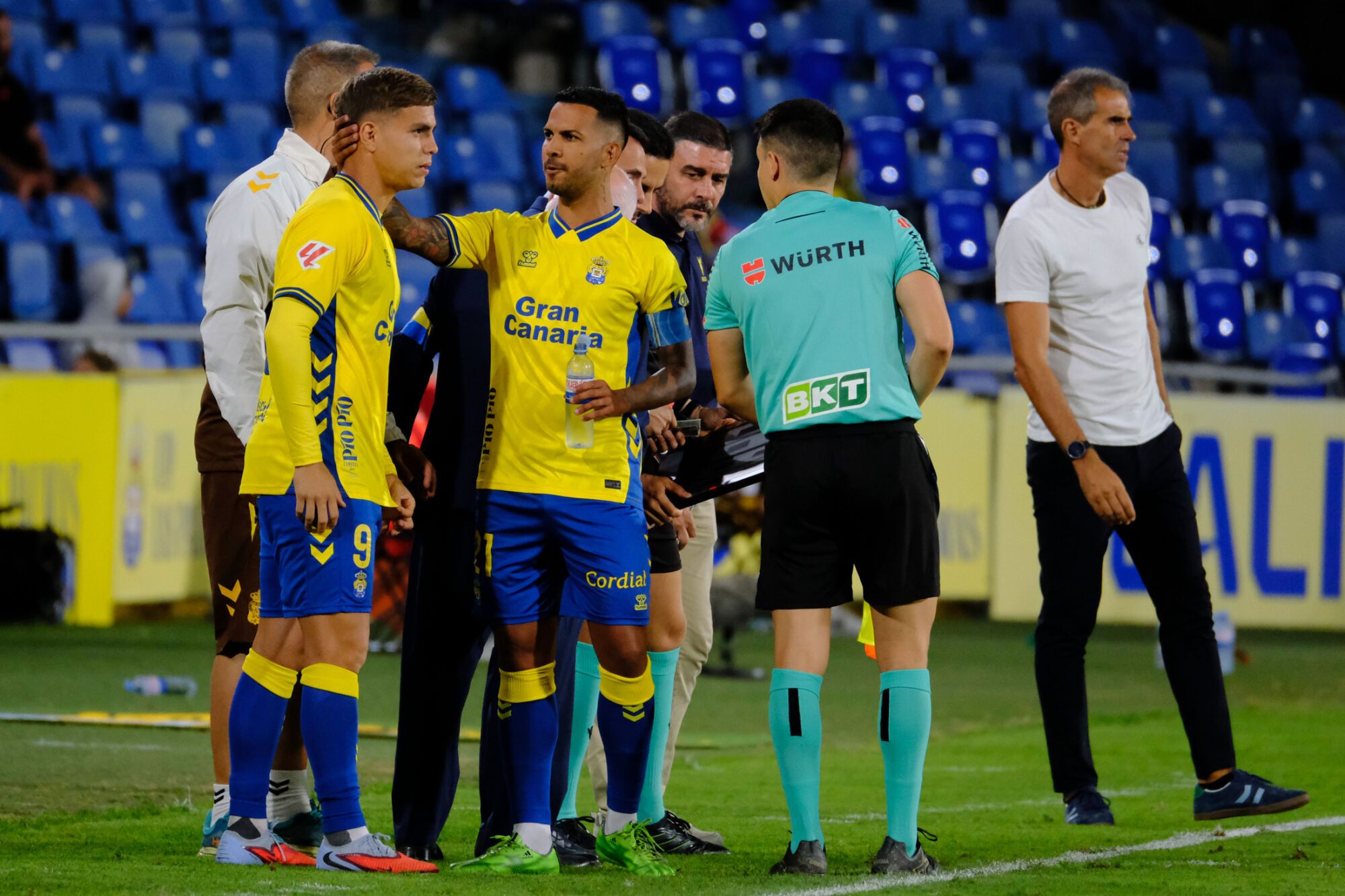 UD Las Palmas- Cádiz | 05/10/2025  | 05/10/2025 | Fotógrafo: José Carlos Guerra