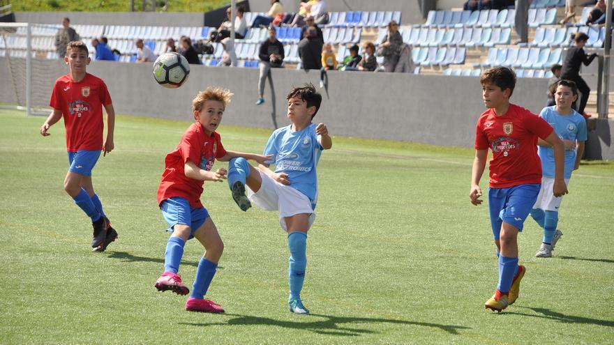 Los menores de 12 años pueden volver a competir en deportes de equipo y contacto en Ibiza y Formentera