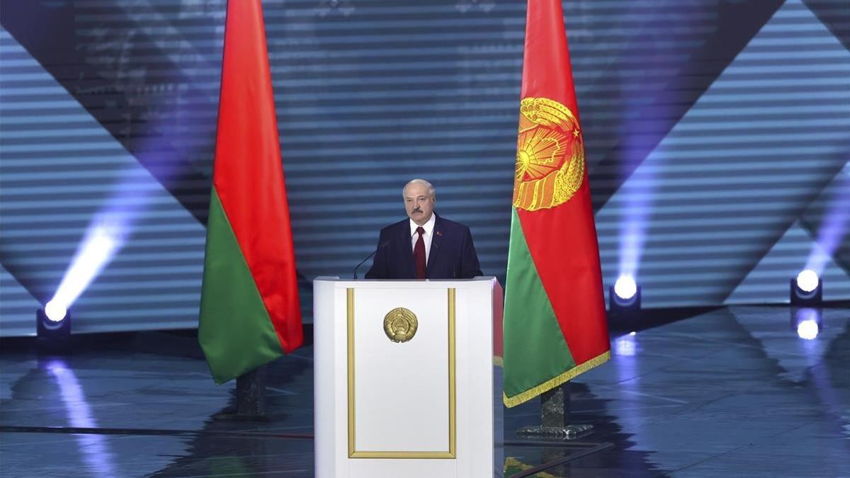 Lukashenko, durante su discurso a la nación en MInsk, este martes.