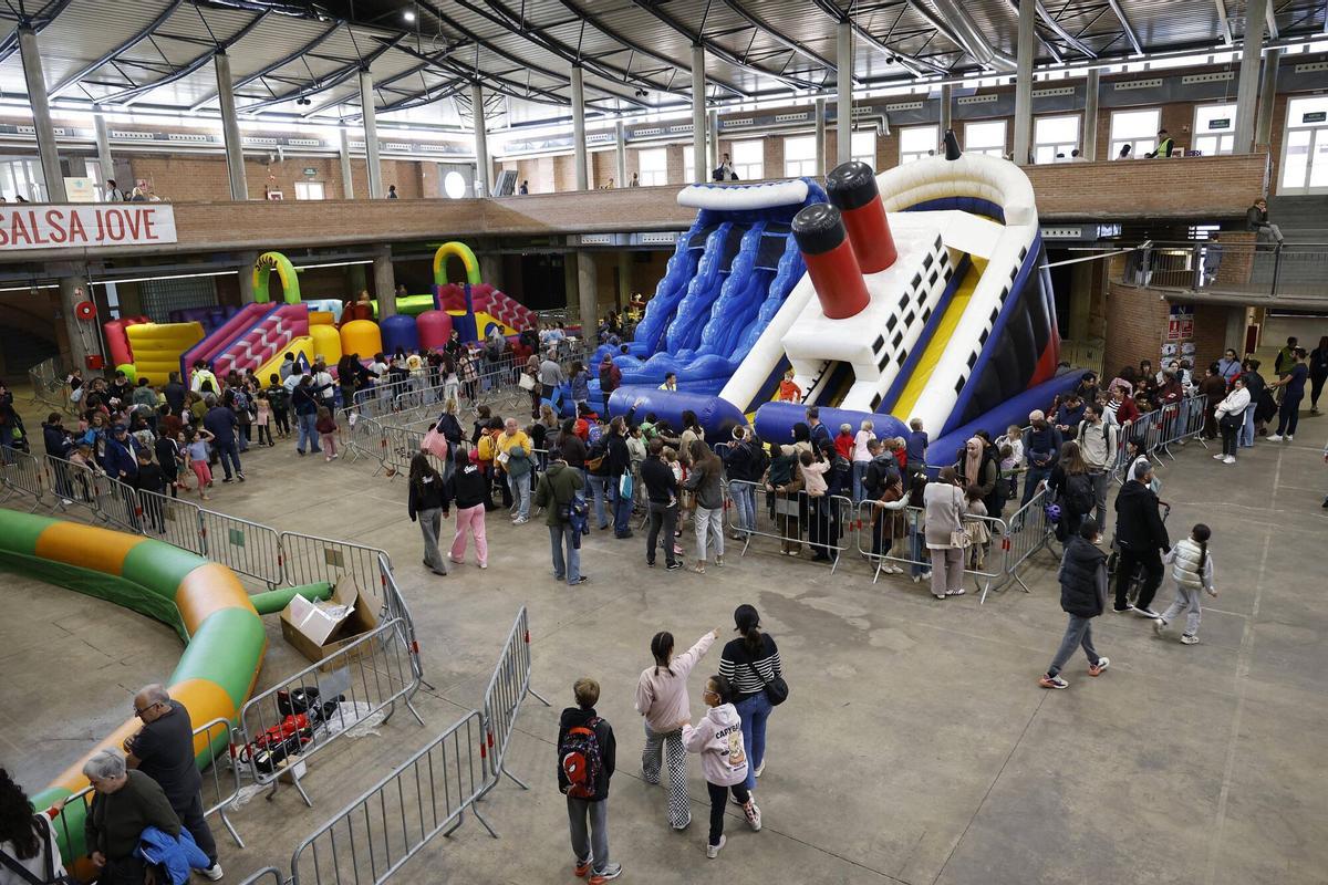 Girona. Palau Firal. Segona edicio de La Mona 2026. El parc infantil de Setmana Santa.