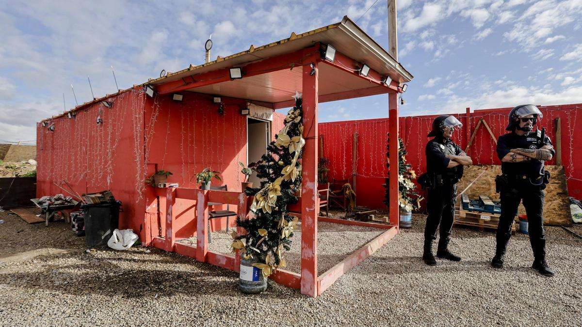 NARCOTRÁFICO EN MALLORCA / Desmantelan la banda que instaló las casetas de venta de droga en Son Banya, en Palma