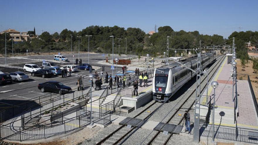 Metro a Riba-roja para 460.000 viajeros