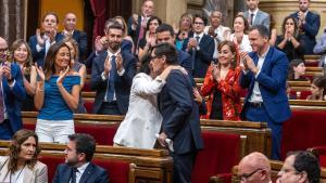 Pleno en el Parlament para la investidura de Salvador Illa