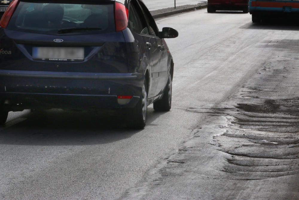 Estado del asfalto en las calles de Málaga