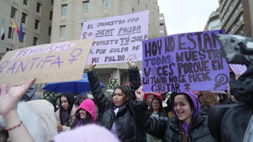 El feminismo toma las calles extremeñas