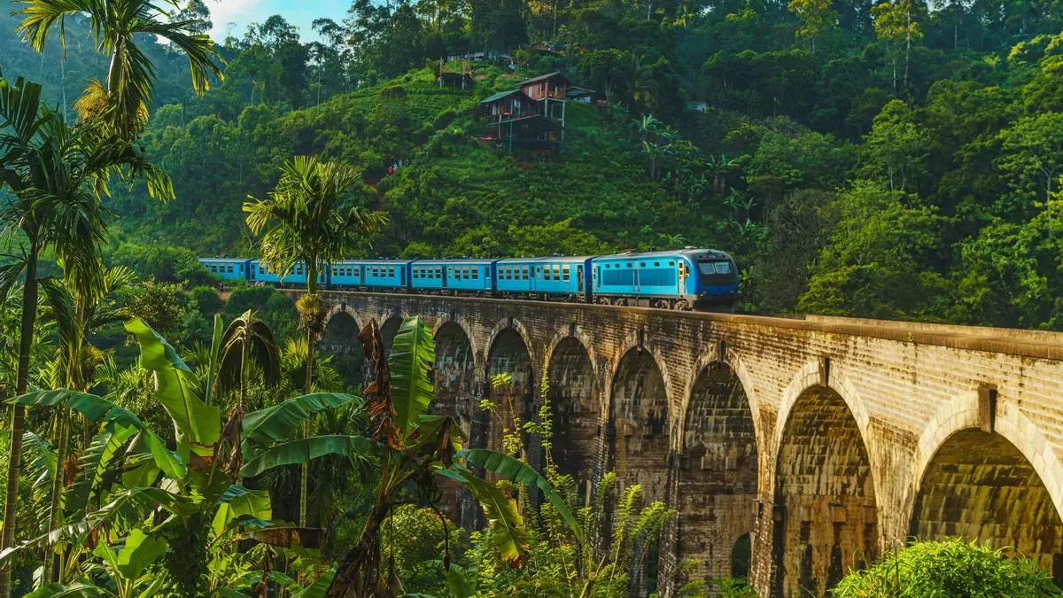 Es el viaje en tren más bonito y espectacular del mundo, y cuesta menos de 5 euros