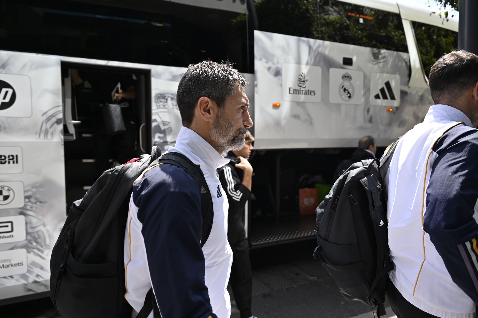 Las imágenes del Real Madrid en su llegada a Castellón para disputar el partido frente al Villarreal CF