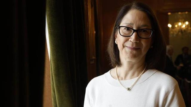 Ana Covarrubias, en el hotel de La Reconquista de Oviedo. | LUISMA MURIAS