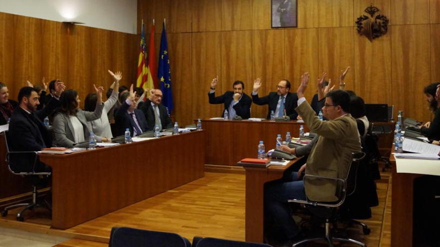 El Pleno de Orihuela ratifica a Federico Ros como Caballero Cubierto