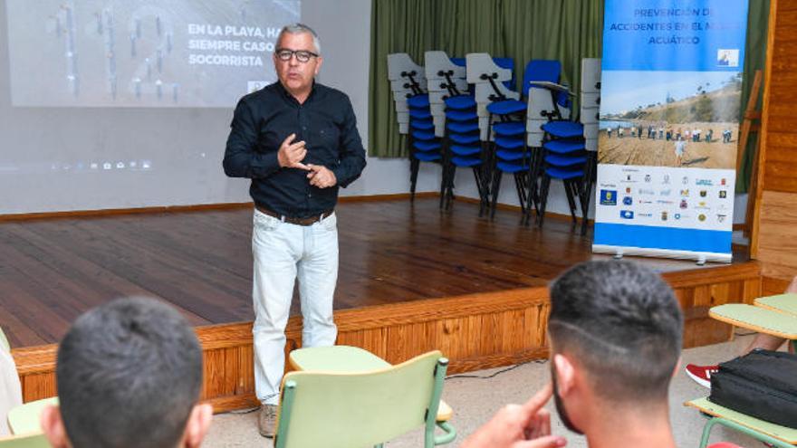 Sebastián Quintana ha ofrecido numerosas charlas de prevención y sensibilización sobre ahogamientos.