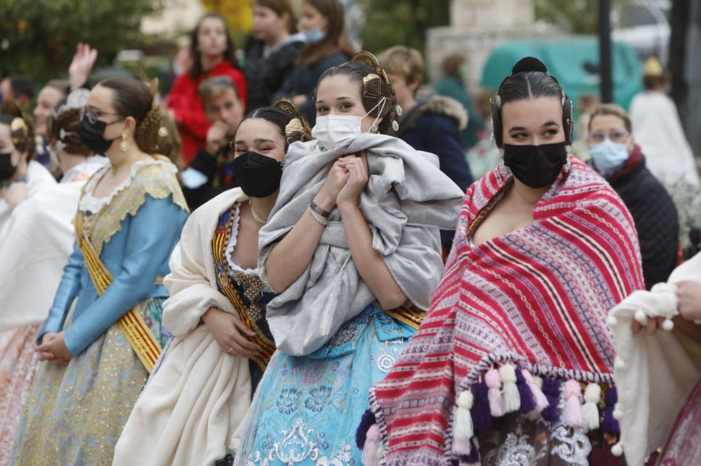 Visita de las comisiones falleras a Gilet y Faura.