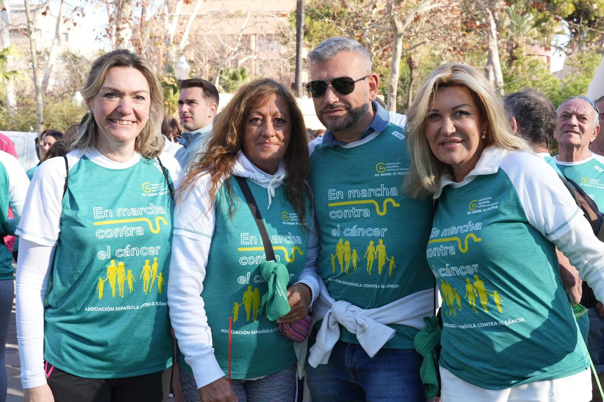 Galería I Búscate en nuestra macrogalería de fotos de la Marcha Contra el Cáncer de Castelló