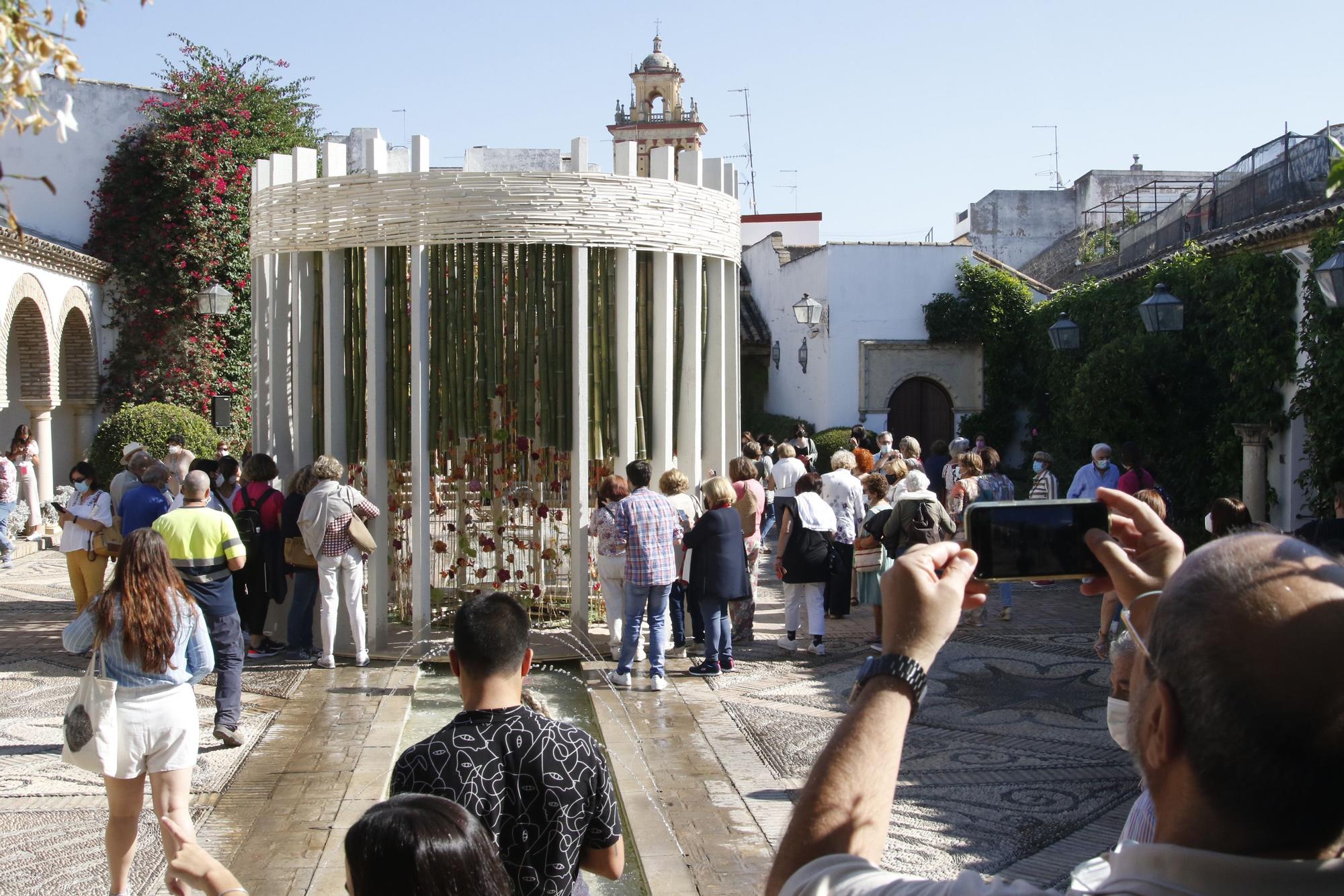 Instalación floral del Palacio de Viana