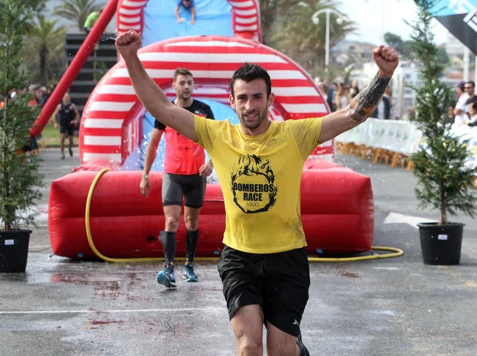 La exigente carrera de obstáculos, todo un clásico en el calendario vigués, vuelve a congregar a cientos de participantes.