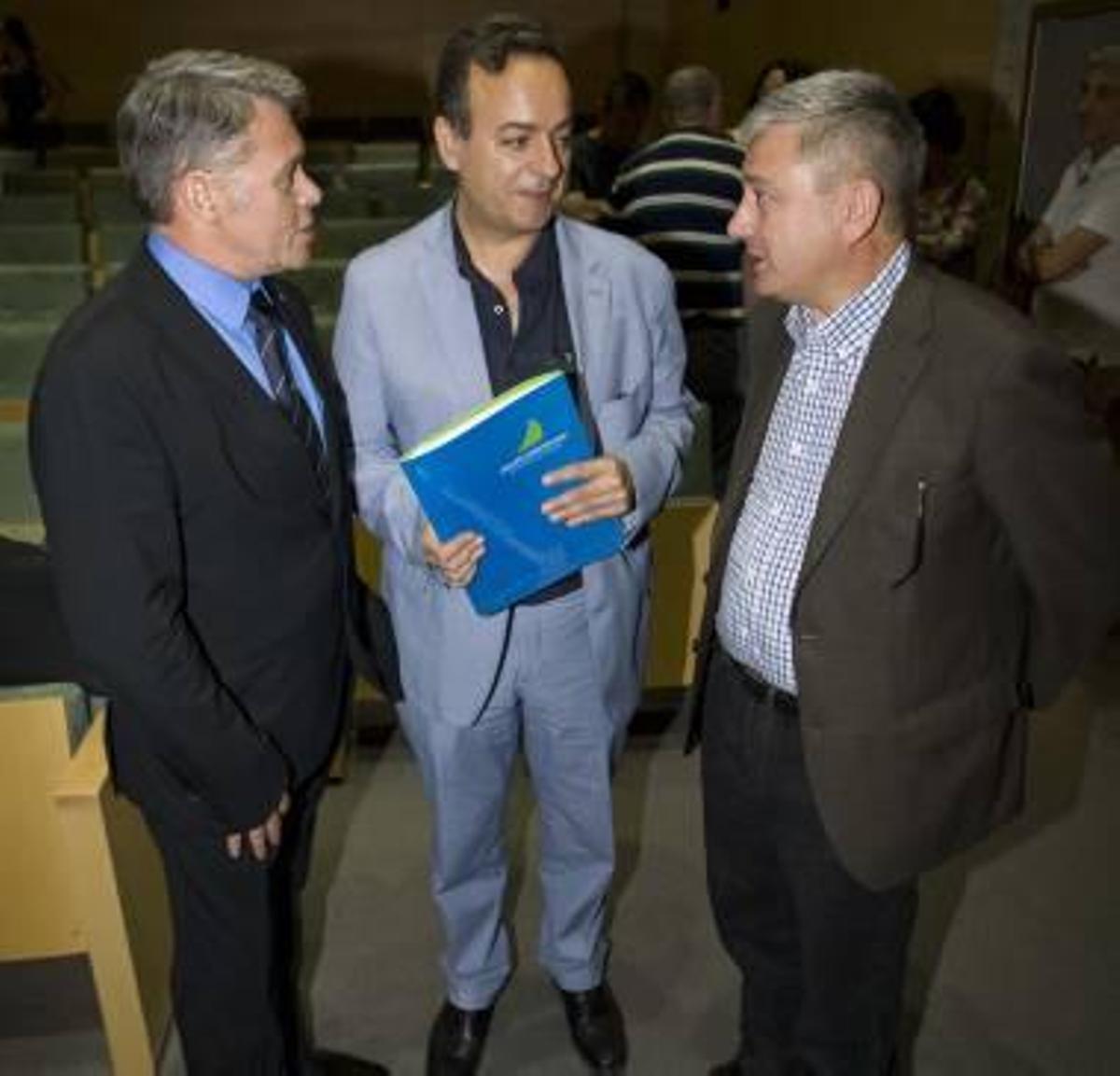 Arcón: «Se ha hablado mal e insuficiente sobre el sitio de Sagunt en 1811»
