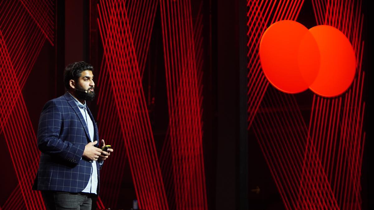 Ponencias Satvik Sethi, jefe de producto de NFTs de Mastercard en el equipo global de Blockchain y Activos Digitales.