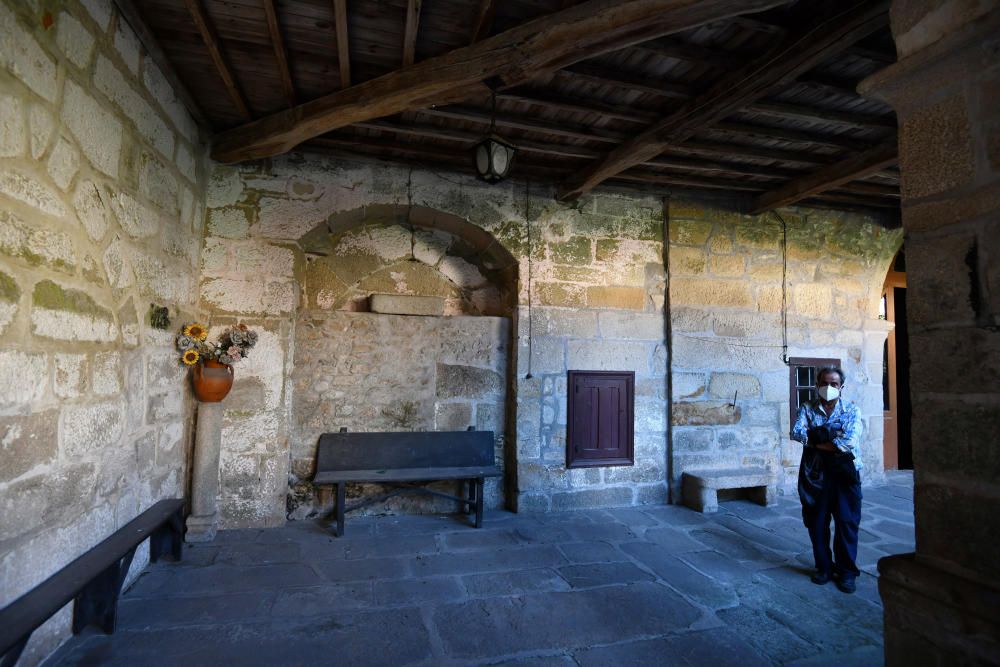 El convento de Santa Clara muestra sus tesoros a los pontevedreses