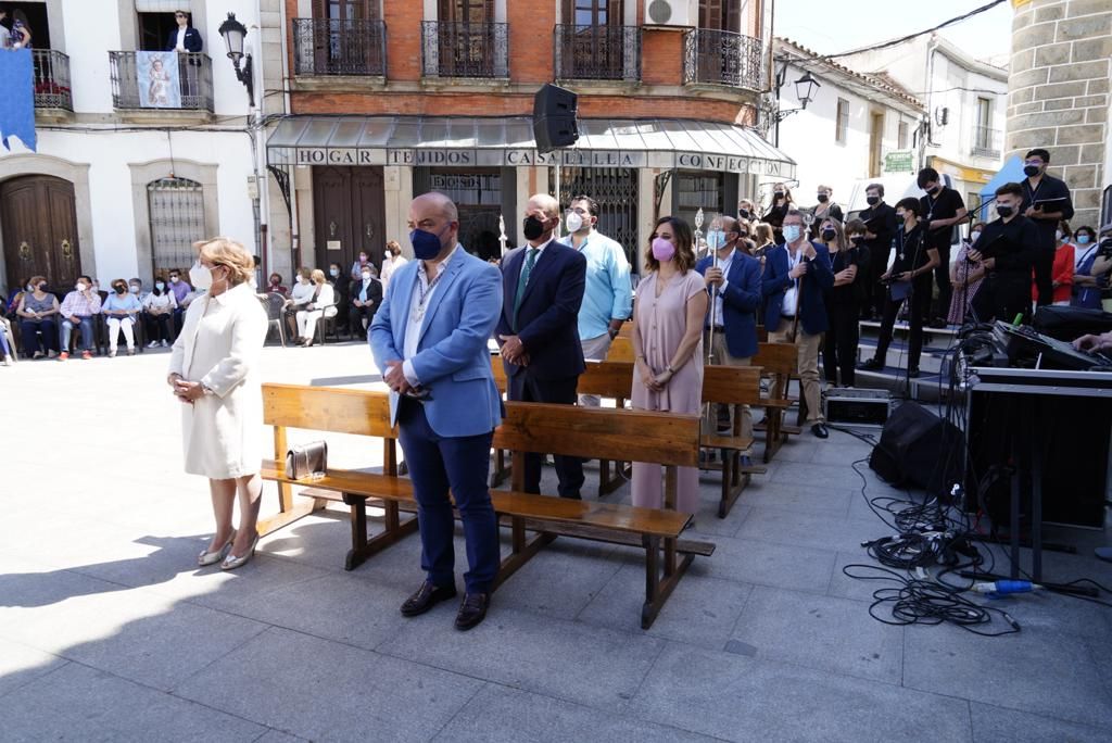 La Virgen de Luna procesiona en Villanueva de Córdoba