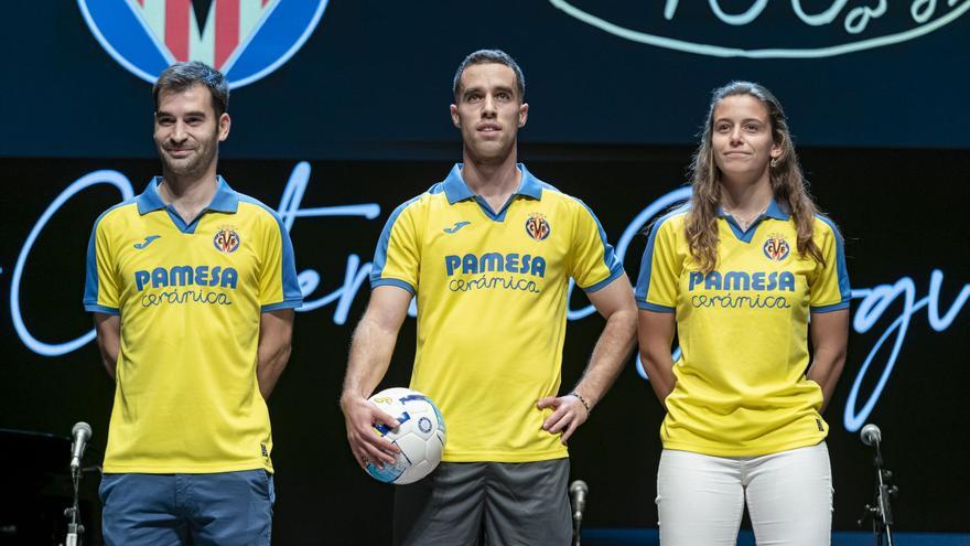 Las mejores fotos de la gala del centenario del Villarreal CF: ¿Qué te parece la camiseta?