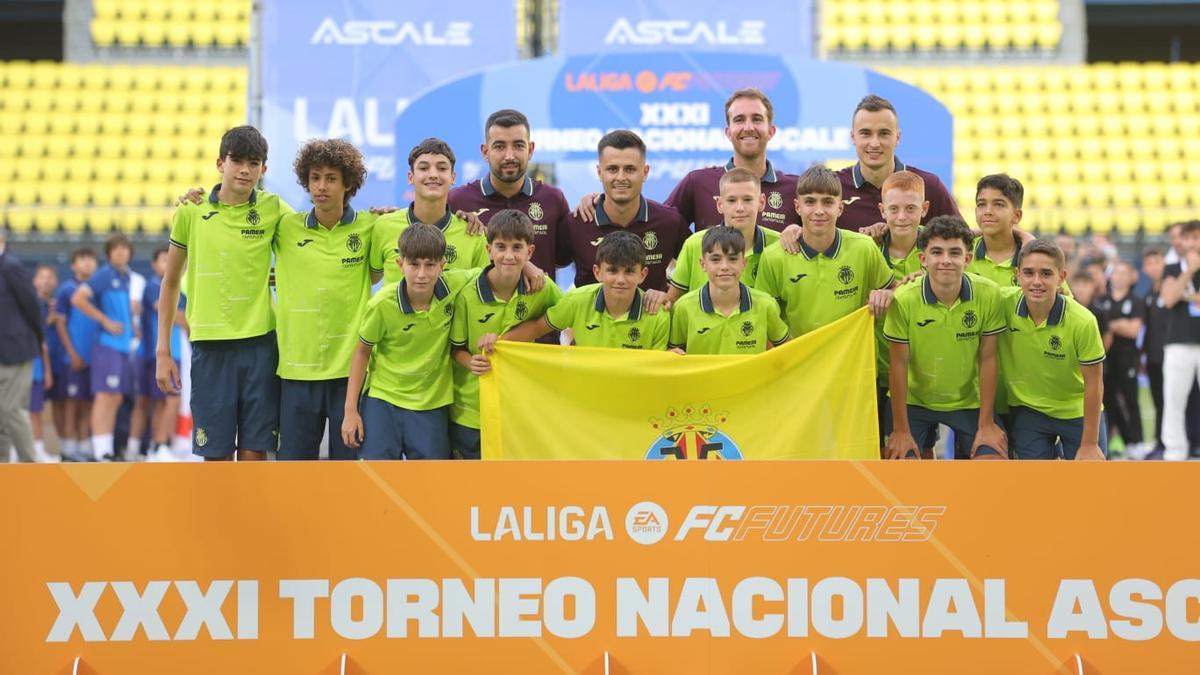 El XXXI Torneo Nacional Ascale LaLiga Futures arranca con una espectacular ceremonia en Vila-real