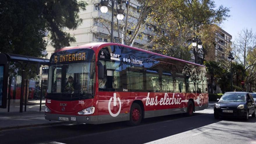 La EMT supera los problemas de infrafinanciación y por tercer año consecutivo  tiene superávit