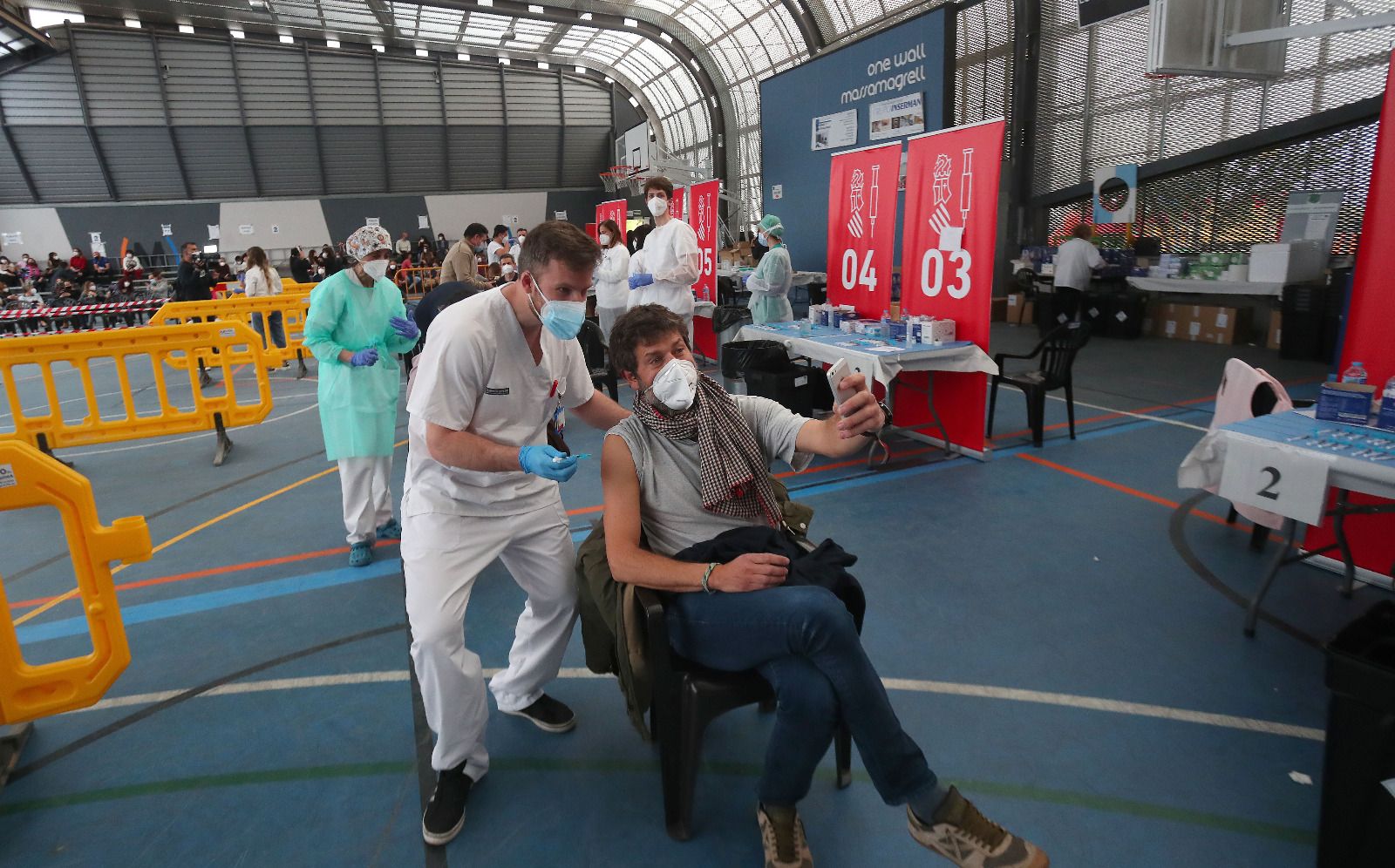 Vacunación de docentes en l'Horta